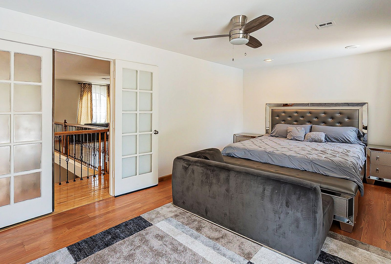 Comfortable Single Luxury Suite At Addiction Treatment Center.